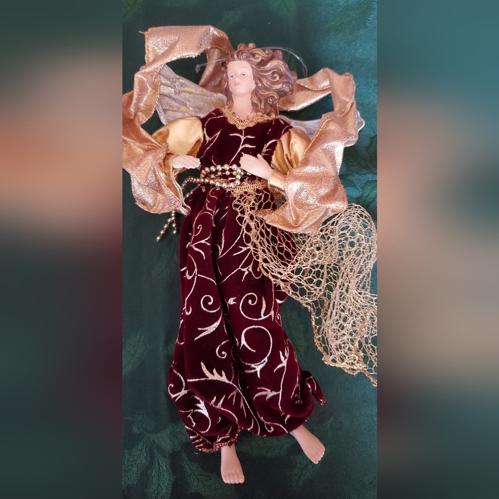 Dillards trimming ornament